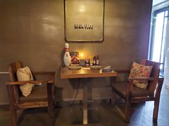 -HIGH FIVE哈福手工汉堡(桂林路店)