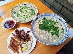 -天发芽·何记葫芦头泡馍·传统小吃(报恩寺街店)