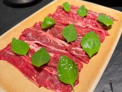 -三出山火锅(南京万象天地店)