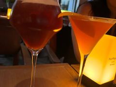 -FOUR PLAY BAR