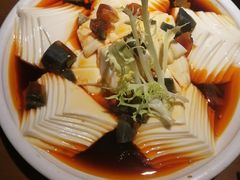 皮蛋豆腐-胖哥俩肉蟹煲(湖滨银泰in77店)