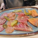 好实在的西餐店，美味又满足～[糖果]