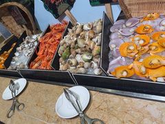 -大中华希尔顿酒店-念自助餐·海南美食·三文鱼