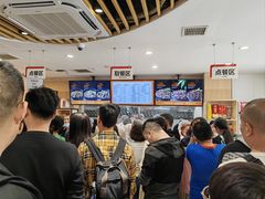 -闫家驴肉老店(华电一校店)