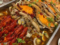 -老东镇啤酒屋海鲜加工·蒸汽海鲜·海鲜烧烤(台东店)