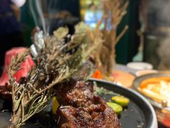 -一绪に寿喜烧自助(世茂广场店)