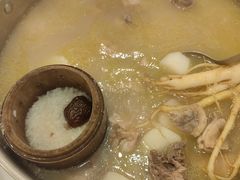 -朴小妹人参鸡汤火锅(长白山万达店)