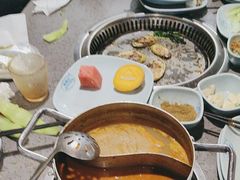 -金滏山烤肉·海鲜·火锅自助餐厅(襄阳万达店)