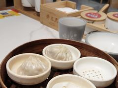 -馋三尺蟹粉小笼(人民广场店)