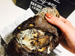 巧克力核桃乳酪-81bakery(关山路店)