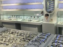 -浮光眼镜·蔡司视觉合作·数字验配中心(陆家嘴店)
