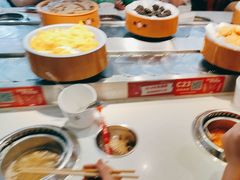 -龍歌自助小火锅(市南金茂湾店)