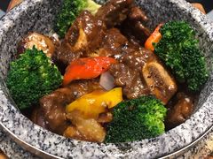 牛仔骨-新榕记滨江壹號