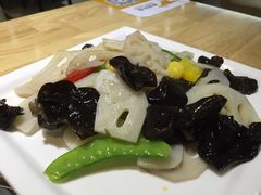 -宏记广东客家菜(丰汇店)