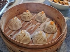 蟹粉小笼包-绿波廊(豫园店)