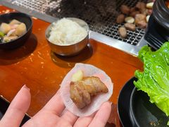 -肉甲韩国木炭烤肉(新壹街1店)