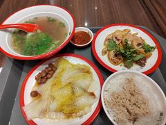 -大食代美食广场(上海中心店)