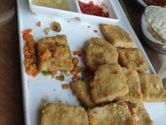 -95号酱骨·一块豆腐(展春园西路店)