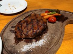 纽西兰SFF珍藏级战斧牛扒-MR.ROCKY洛奇先生RESTAURANT&BAR(宝安壹方城店)