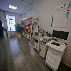 -宝妈港湾·妙初产后恢复(西局店)