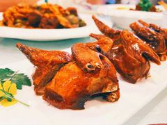 脆皮乳鸽-燕郊烧鸽子(和众店)