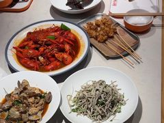 -杨氏青龙虾·吃蟹季(金盛路总店)
