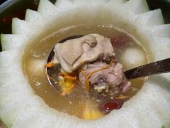 -得意咚瓜·顺德鱼生·冬瓜火锅(深圳首店)