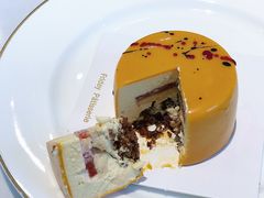 -Fridi Patisserie Cafe