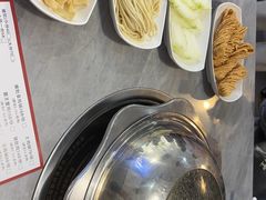 -光头药膳鸡(莱茵小镇店)