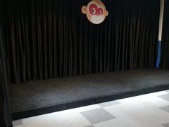 -猴有戏教育戏剧·音乐剧·主持口才·演讲朗诵辩论(环球港华师大校区)