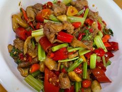爆炒鲜肥肠-笨罗卜浏阳菜馆(星沙店)