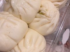 -白玉兰食品甜凤店(合生汇店)