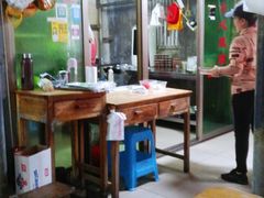 大堂-陈氏老字号十三小炸炸店