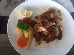 半只春鸡配迷迭香烤土豆-IL Forno 意坊·意大利餐厅(温州万象城店)