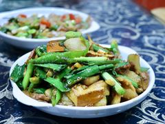 回锅肉-国生茶庄·地道农家菜团建活动
