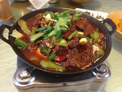 干锅黄牛肉-深山老屋(张江店)