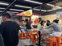 -小民大排档(江汉路店)