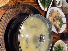 -侠成水上农庄(工业大道店)