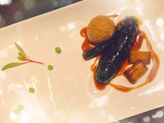葱烧海参配乌米菌-鲁采LU STYLE(新天地店)