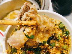 -龍歌自助小火锅(芝罘万达店)