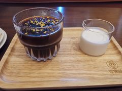 -ZING COFFEE 镜咖啡