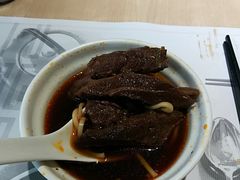 -康师傅私房牛肉面(马泉营奥莱店)