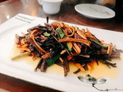 黄山一蕨-自游人·美食一楼·地道徽菜(三十年名店)