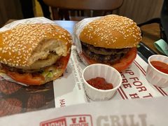 -The Habit Burger Grill 哈比特汉堡(世博店)