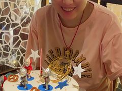 -捞王锅物料理(上海世茂广场店)