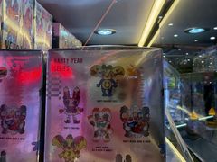 -反斗乐园π·电玩·高空拓展·蹦床(龙华天虹店)