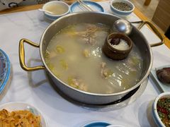 -朴小妹人参鸡汤火锅(长白山万达店)