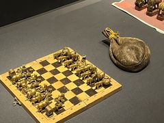 -鄂尔多斯博物馆
