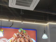 -鑫郭氏·南昌20年大排档(红谷滩旗舰店)