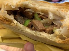 金丝烧饼夹牛肉-牛三哥洛阳牛肉汤(生态城店)